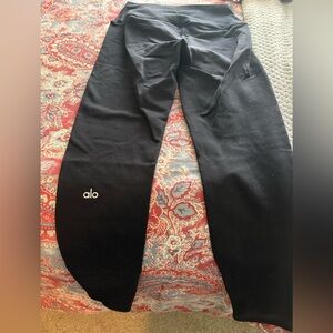 Black Alo Leggings sz M